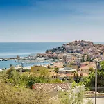 Lovely Apartment In La Spezia With Wif